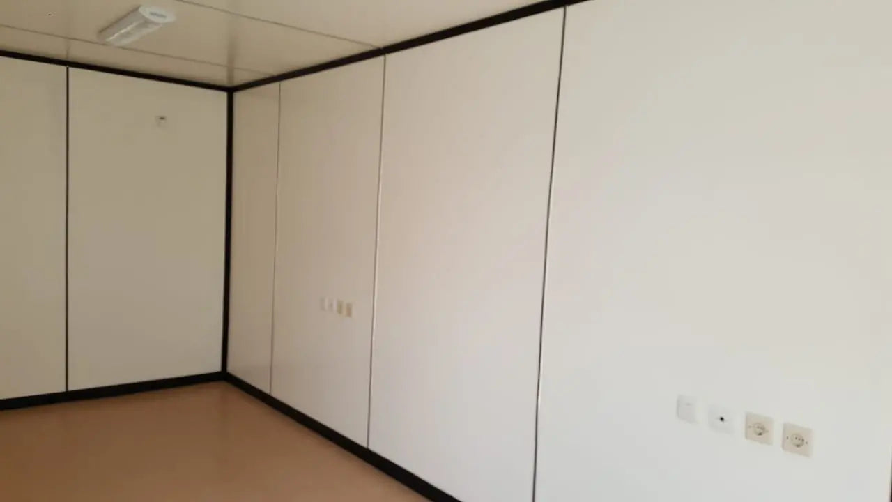 Conteneur de bureau de 20 pieds – 1 porte, 1 fenêtre