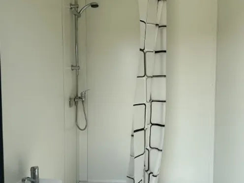 Conteneur sanitaire à 3 cabines
