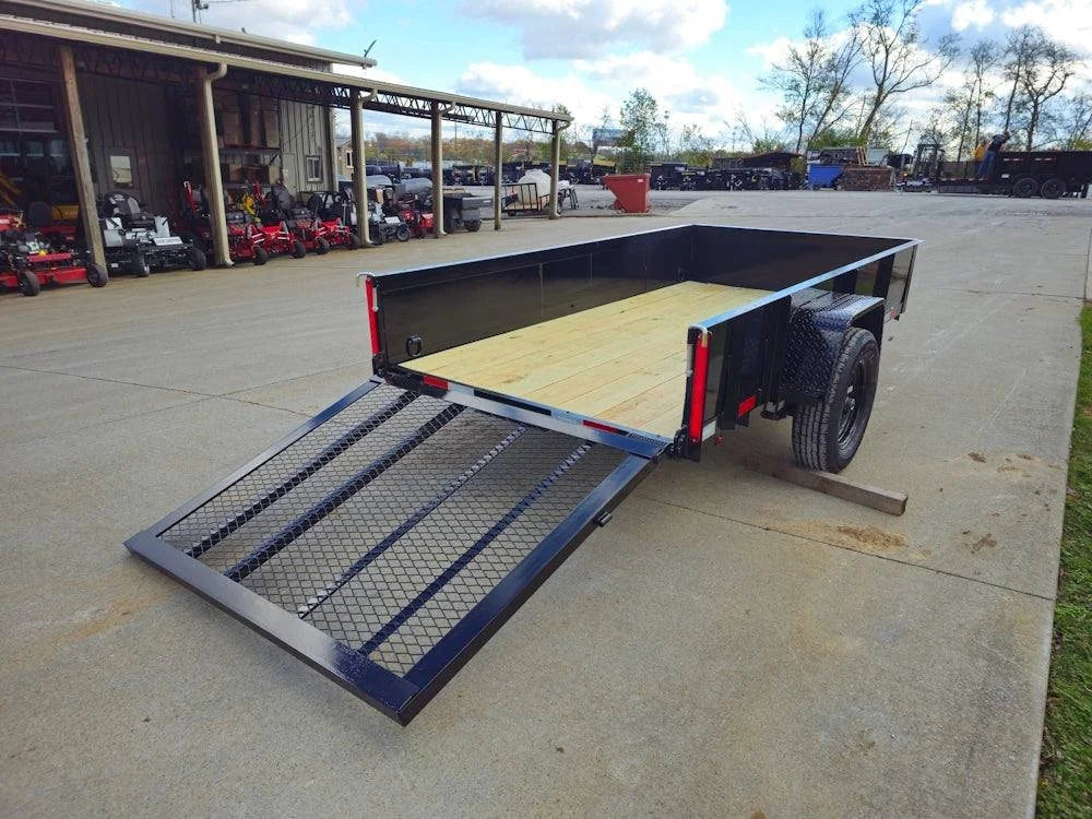 Remorque utilitaire 5 pi x 10 pi, plateau droit, côtés de 18 po, porte haute