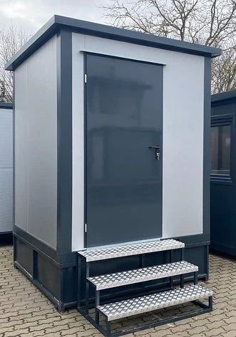 Cabine de toilettes avec double cabine