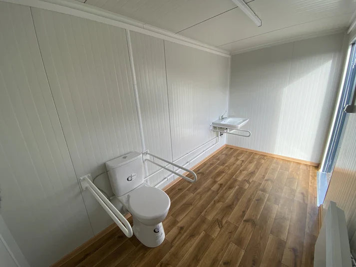 Conteneur de toilettes 4x2