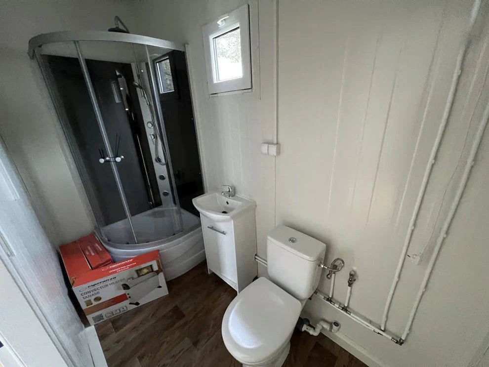 Conteneur de bureau résidentiel de 24 m²