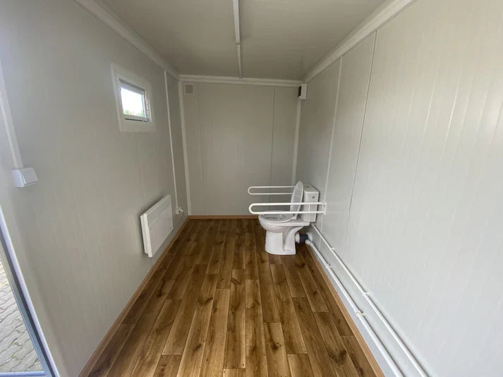 Conteneur de toilettes 4x2